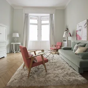 Jettsetter Luxury By Andrassy Ave & Opera Apartment Budapest